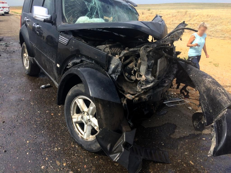 Без слез не взглянешь: 24-летний водитель Dodge устроил смертельное ДТП на астраханской трассе