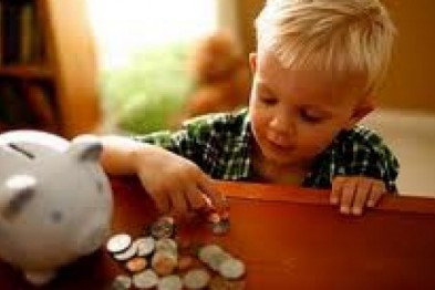 В Астрахани заведующая детсадом получила условный срок за вымогательство "добровольного пожертвования" с матери потенциального воспитанника