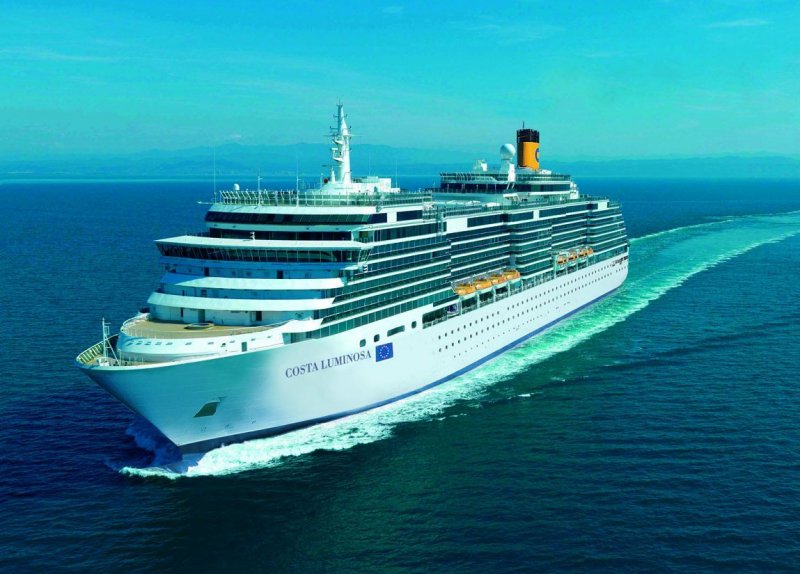 Лайнеры для круизов по Каспию будут строить на CCЗ "Лотос"