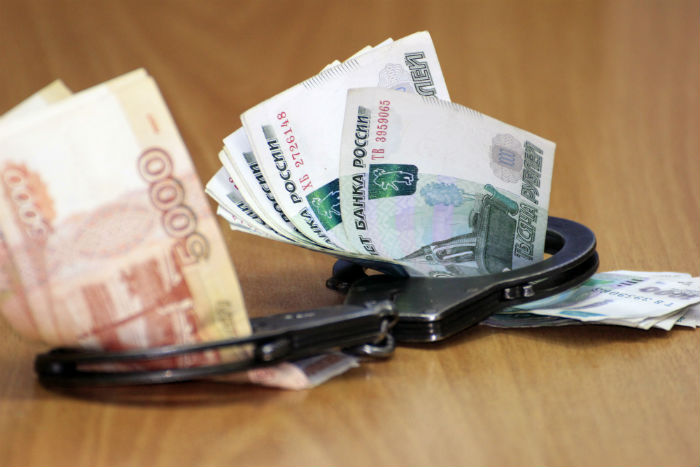Астраханские приставы взыскали коррупционный штраф в 2,5 млн рублей