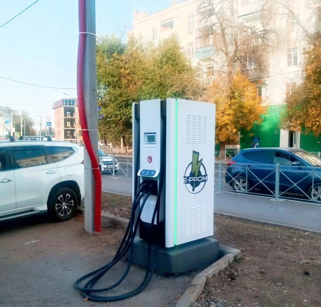 Новая заправка для электромобилей открылась в Астрахани