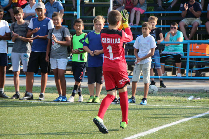 В Камызякском районе прошел 2 этап спортивно-развлекательной акции по футболу «Забей НЕ нашим»