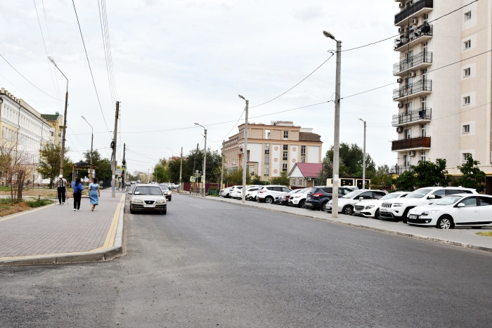 На трех протяженных улицах Астрахани близится к завершению ремонт 