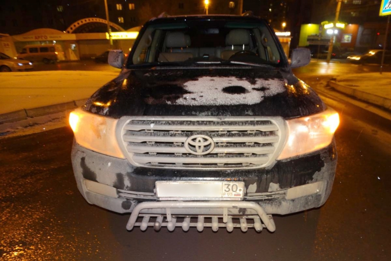 В Астрахани водитель сбил двух детей