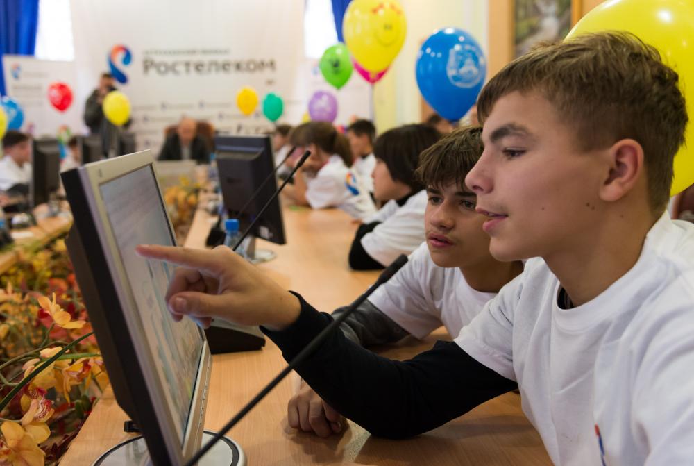 «Ростелеком» продолжит в  2016-2017 г.г. обеспечивать бесплатным доступом в интернет две астраханских школы-интерната