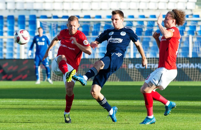 Астраханский «Волгарь» предоставил путевки Первой лиги костромскому «Спартаку»