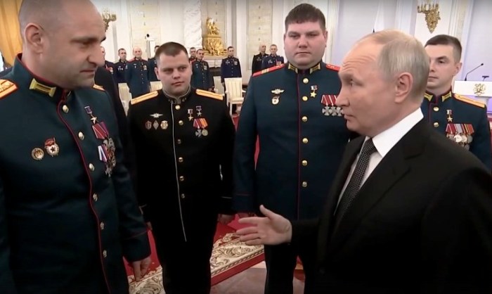 Игорь Мартынов: Дума Астраханской области поддерживает выдвижение Владимира Путина на президентские выборы