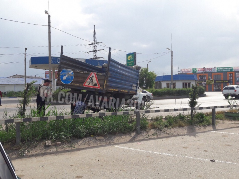 "Чистый город" очистил Астрахань от Тойоты Камри