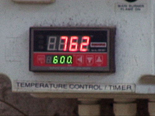 В Астрахани сожгли 50 килограмм наркотиков