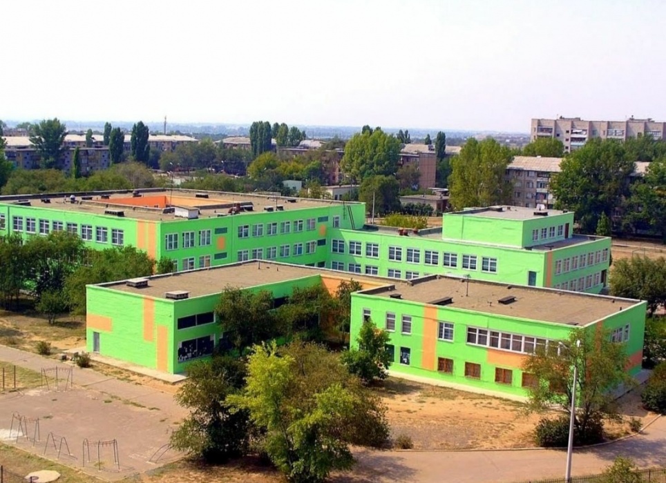 В Знаменске из-за угрозы разрушения закрыли школу
