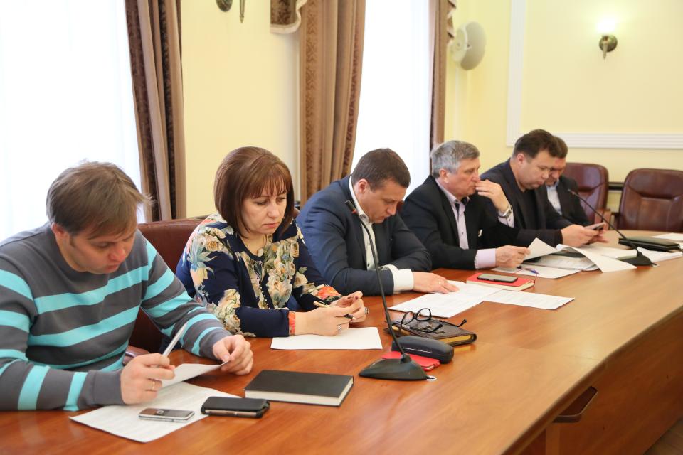 Домам – видеонаблюдение, публичным местам – паспорт безопасности