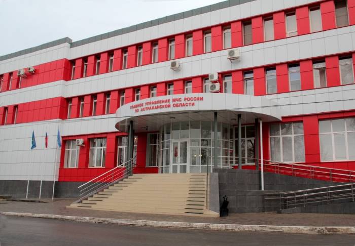 Сотрудники астраханского МЧС переведены на усиленный режим работы