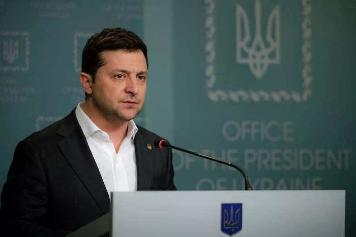 Зеленский заявил о готовности найти компромисс по Крыму, ДНР и ЛНР