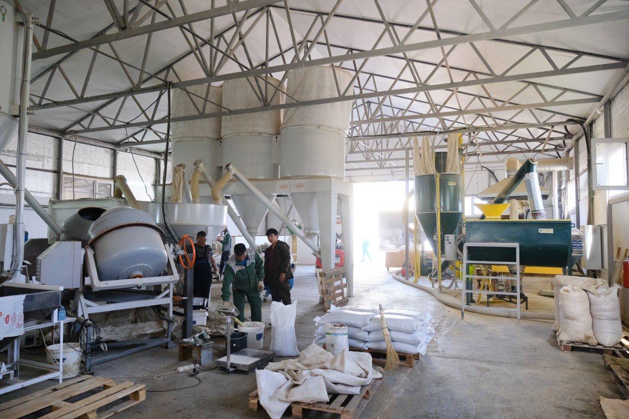 Астраханский завод комбикормов в два раза увеличил производство