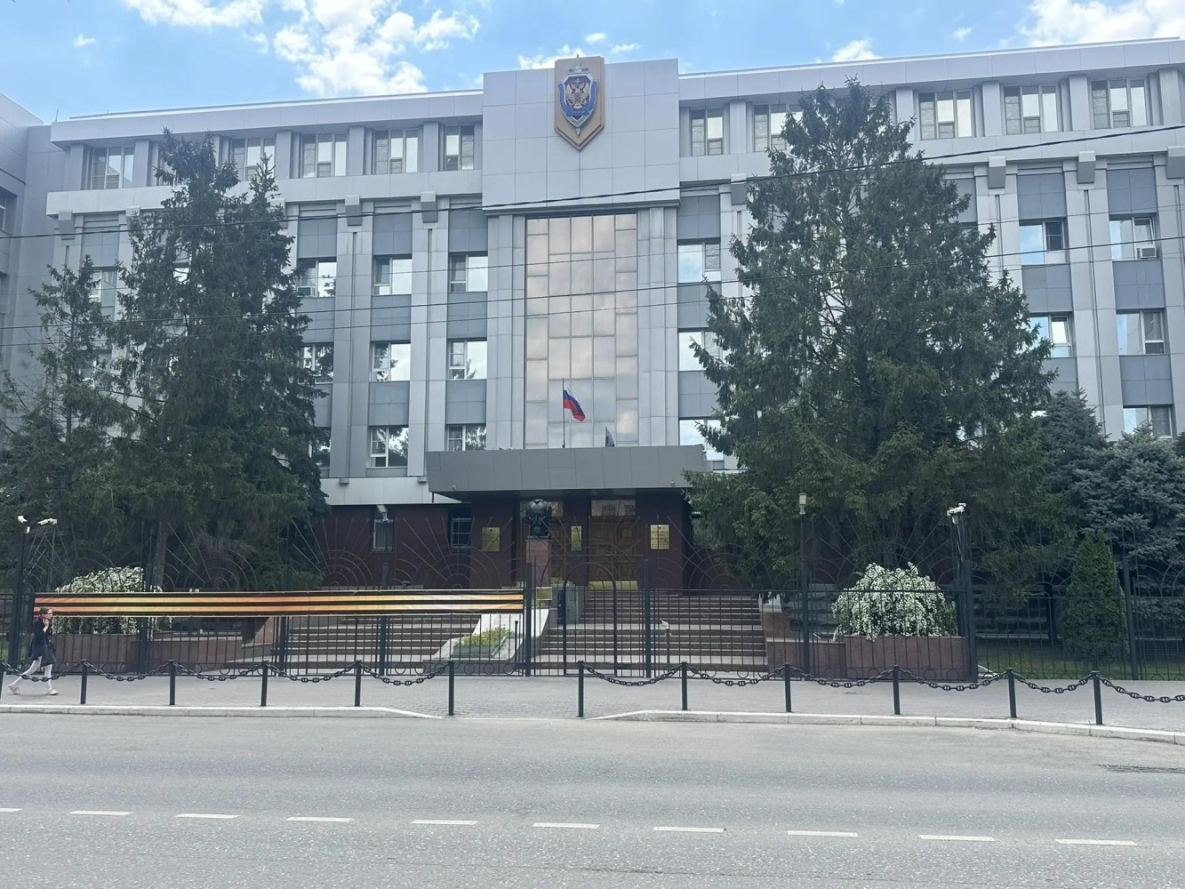 Астраханцам объяснили, почему нельзя снимать атаки БПЛА