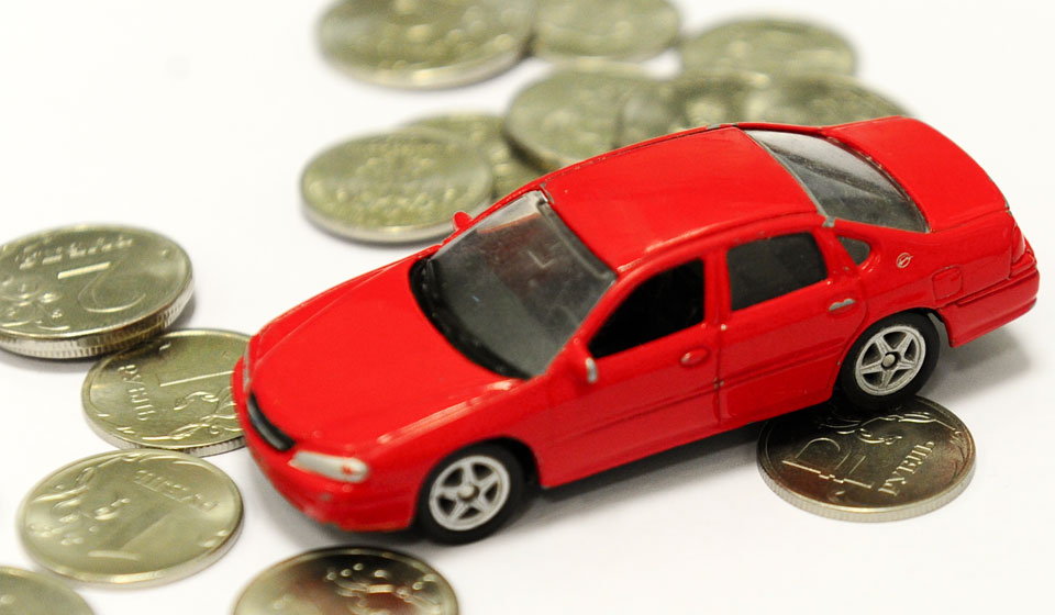 Астраханцу начислили транспортный налог на машину, которой у него не было