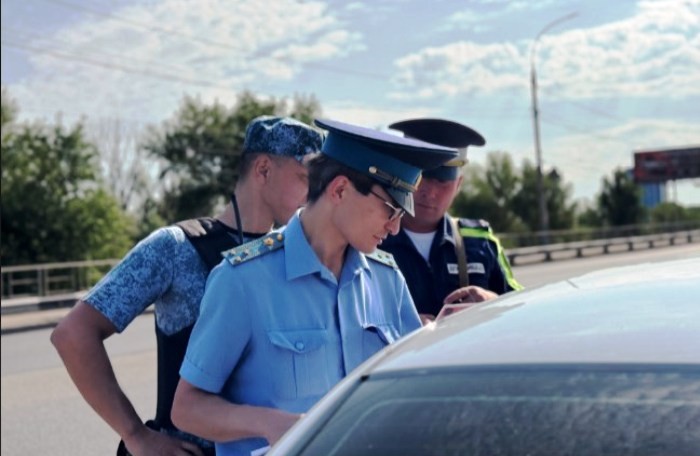 Четыре водителя стали пешеходами: астраханские приставы провели очередной рейд среди автодолжников
