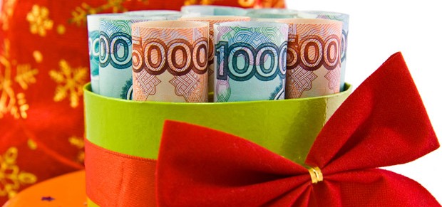 Директор астраханского детского центра переборщил с материальной самомотивацией