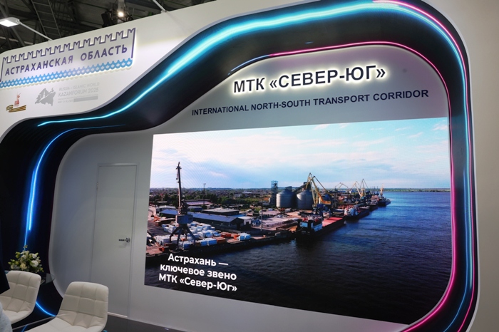 Игорь Бабушкин: Астраханская область уже сегодня обладает возможностями для перевалки грузов по маршруту «Север-Юг»