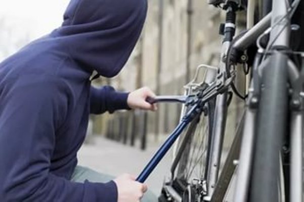Серийным угонщиком велосипедов оказался 16-летний астраханец