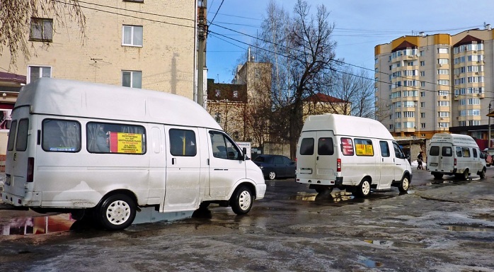 Попутно-маршрутный транзит: в некоторые села Астраханской области незаметно прекратил ездить общественный транспорт