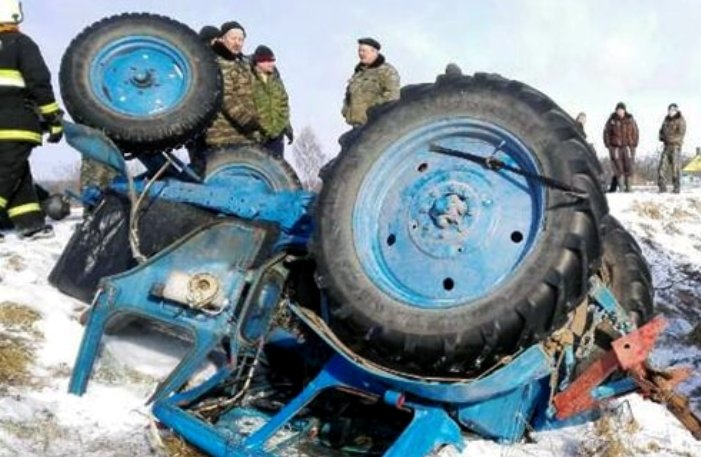 В Астраханской области суд ожидает тракториста, из-за которого погибли два пассажира
