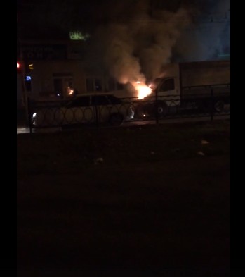 В Астрахани сгорела грузовая "Газель"