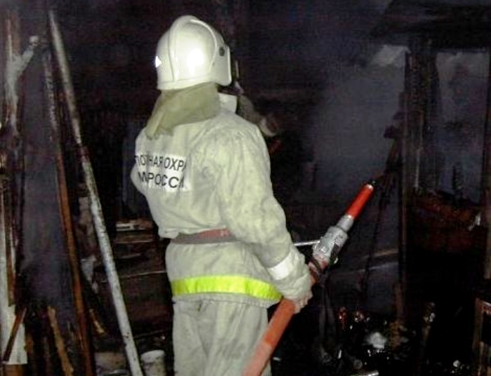 В Астраханской области за три с половиной часа устроили два поджога жилых домов