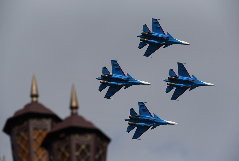 Высший пилотаж в небе над Астраханью: эксклюзивный фоторепортаж от ПУНКТ-А