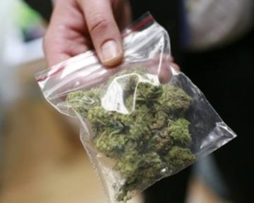 Крылатые фразы астраханцев: «Это не наркотики, это – носки»