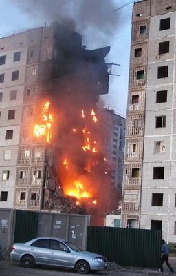 Рухнувший дом на Островского, 150а - горел