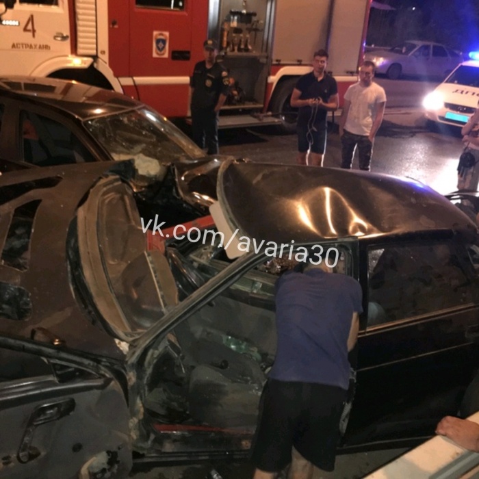 Официальные подробности жуткой аварии на мосту через Царев: водитель погиб