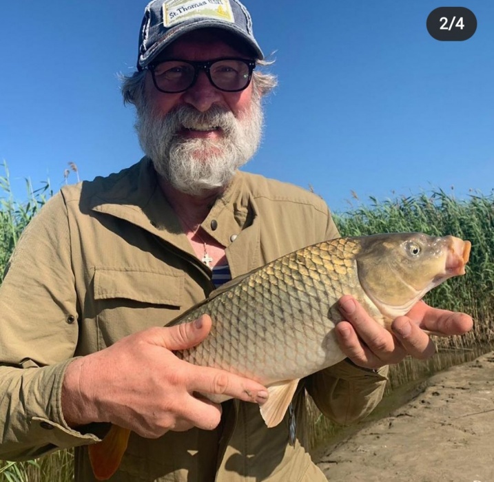 Любимый сват россиян Федор Добронравов приехал в Астрахань порыбачить