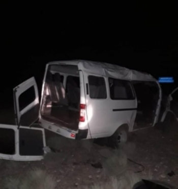 В Астраханской области опрокинулась "Газель": пострадали 10 человек