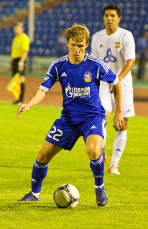 Полузащитник «Волгаря» Николай Нестеренко продолжит карьеру в казахстанском «Таразе»