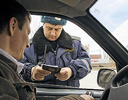 В Астрахани задержан волгоградский водитель  с поддельными правами 