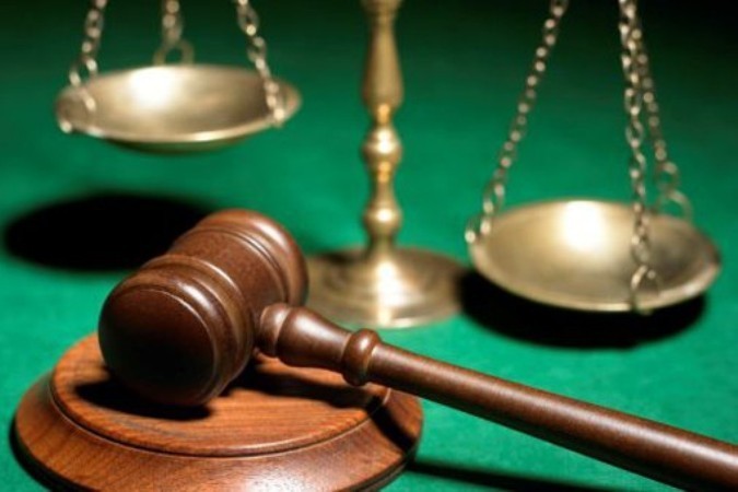 В Астрахани мать ребенка-инвалида добилась ремонта имплантата через суд