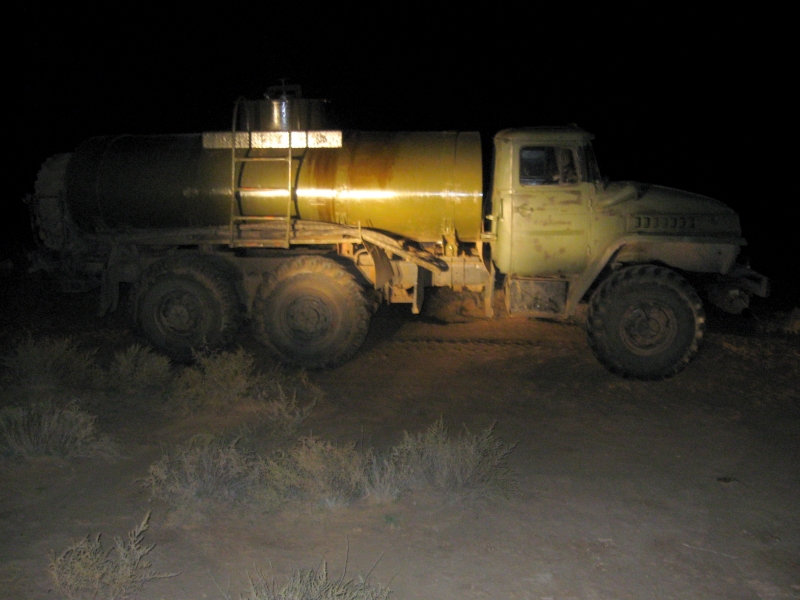 Под Астраханью неизвестные украли 15 тонн нефти