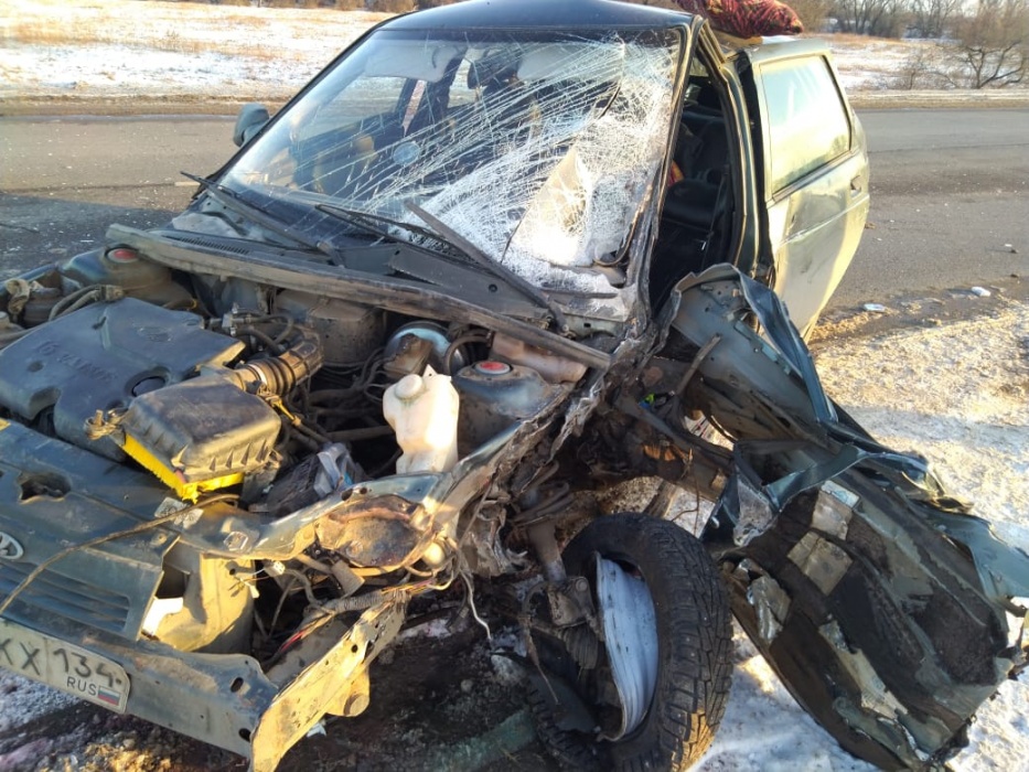 Подробности аварии под Астраханью: пьяный водитель выехал на встречку
