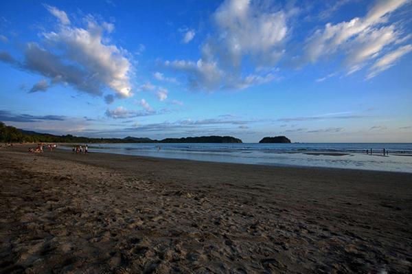 В Астрахани к лету откроют первый пляж – на Пролетарском