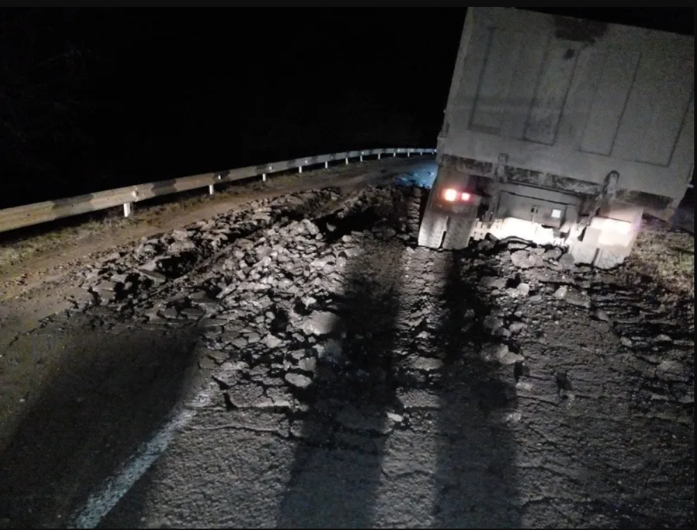 Найден ответственный за 10 км разрушенной дороги под Астраханью