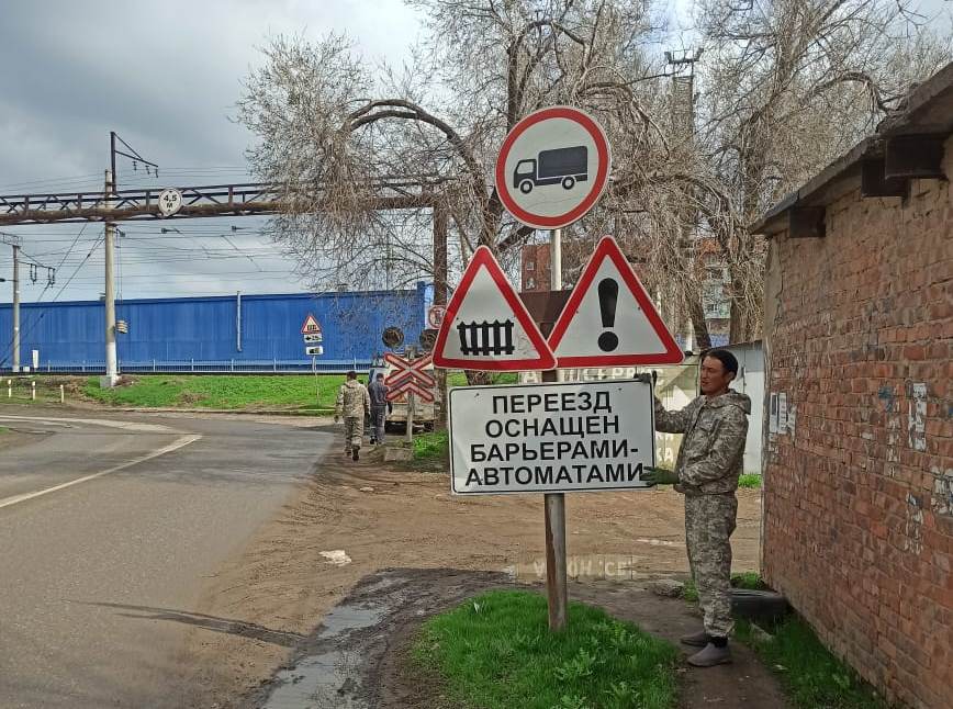 Власти Астрахани установят более тысячи дорожных знаков до конца года