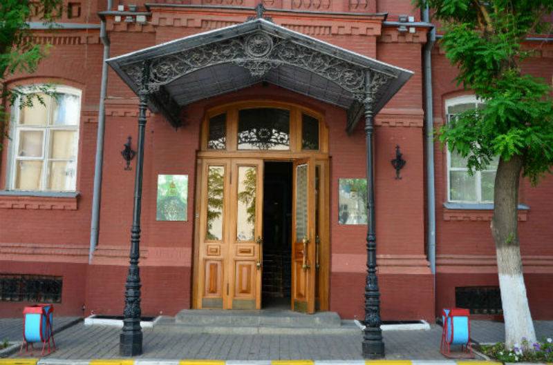 Заседания Думы Астраханской области будут открываться исполнением гимна России