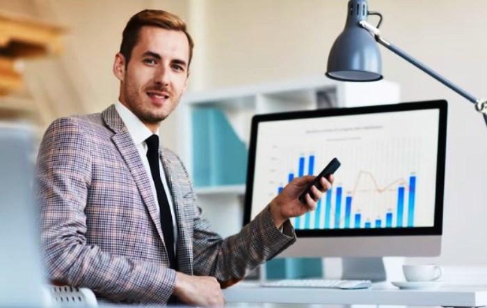 Астраханским менеджерам по продажам предлагают зарплату в  200 000 рублей и более