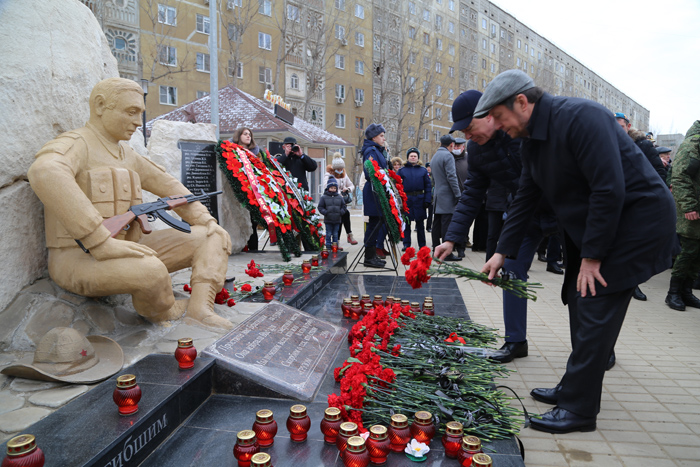 В Астрахани почтили память героев-афганцев
