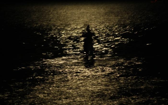 Компания астраханцев решила искупаться, но выплыли не все