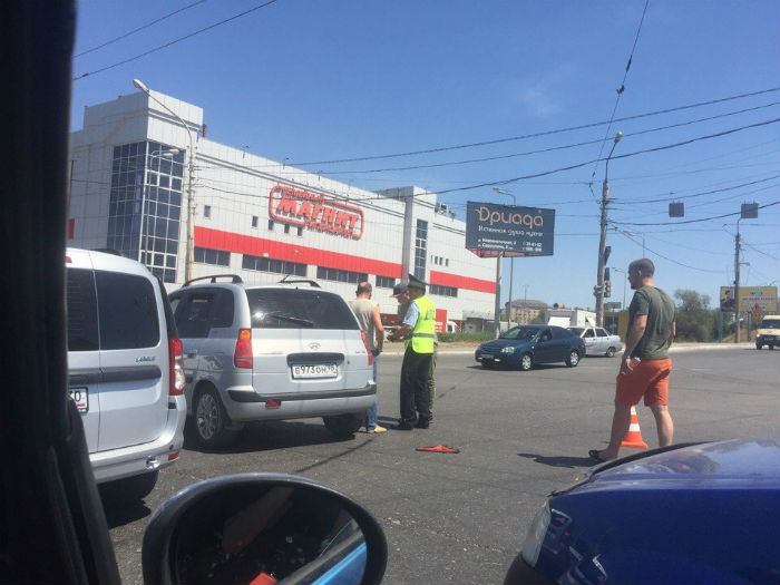 Администрация Астрахани заплатит за аварийный перекресток у ТЦ «Ярмарка»