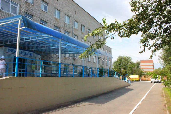 Медсестра больницы имени Кирова госпитализирована с коронавирусом