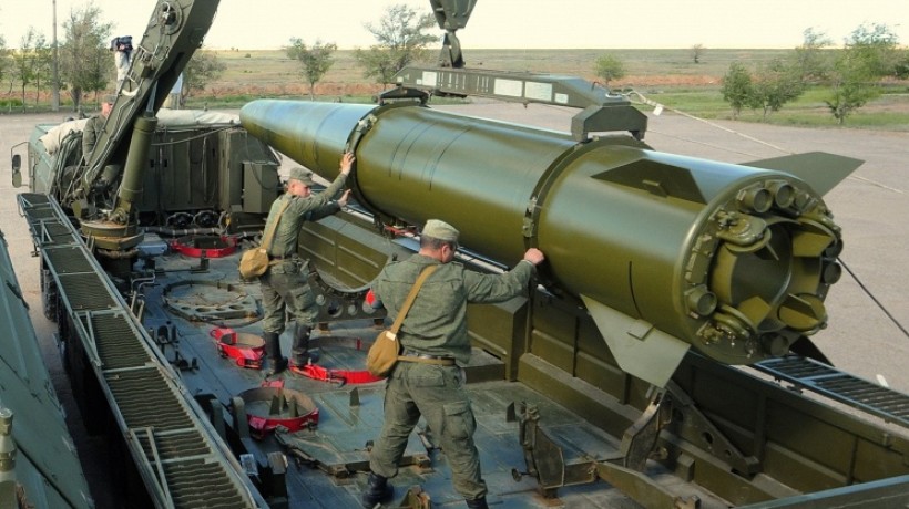 Запуски ракет в Астраханской области напугали западные СМИ