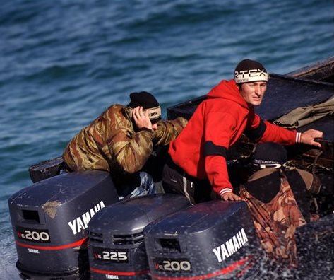 Казахстанские пограничники открыли огонь по астраханским и дагестанским браконьерам